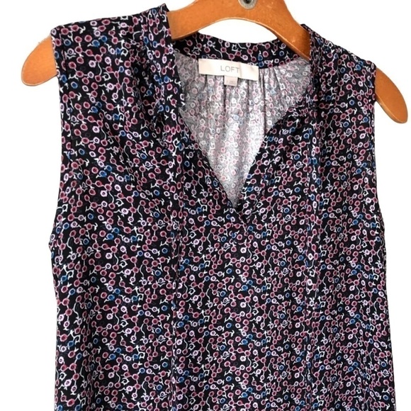 LOFT Ann Taylor Floral Tank with Tie, Size XSmall - Picture 2 of 8